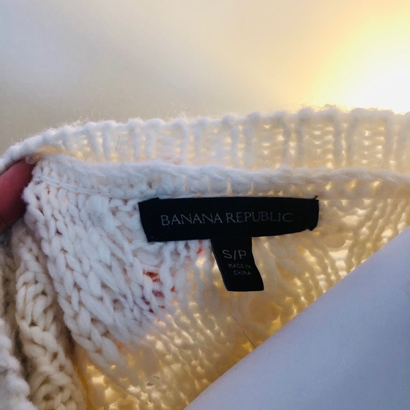 Banana Republic Cable Knit Sweater - Picture 4 of 4